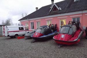 Гдовские спасатели встречали юных гостей (фото)