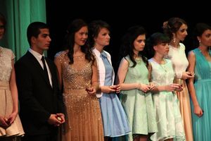 Великолуких выпускников наградили (ФОТО)