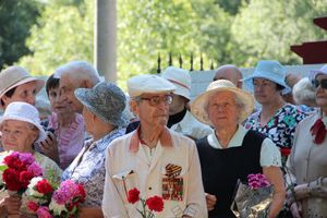 В Великих Луках прошел День памяти и скорби