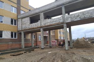 Руководству Великих Лук поручено ускорить строительство школы (ФОТО)