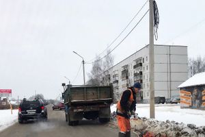 На ул. Гражданской затруднено движение транспорта (ФОТО)