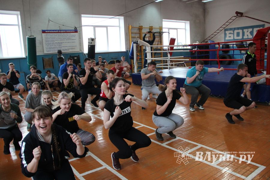 Мухаммад Шехов готовится к следующему бою (ФОТО)