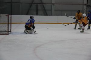 Великолукские хоккейные клубы провели матч в рамках чемпионата города (ФОТО)