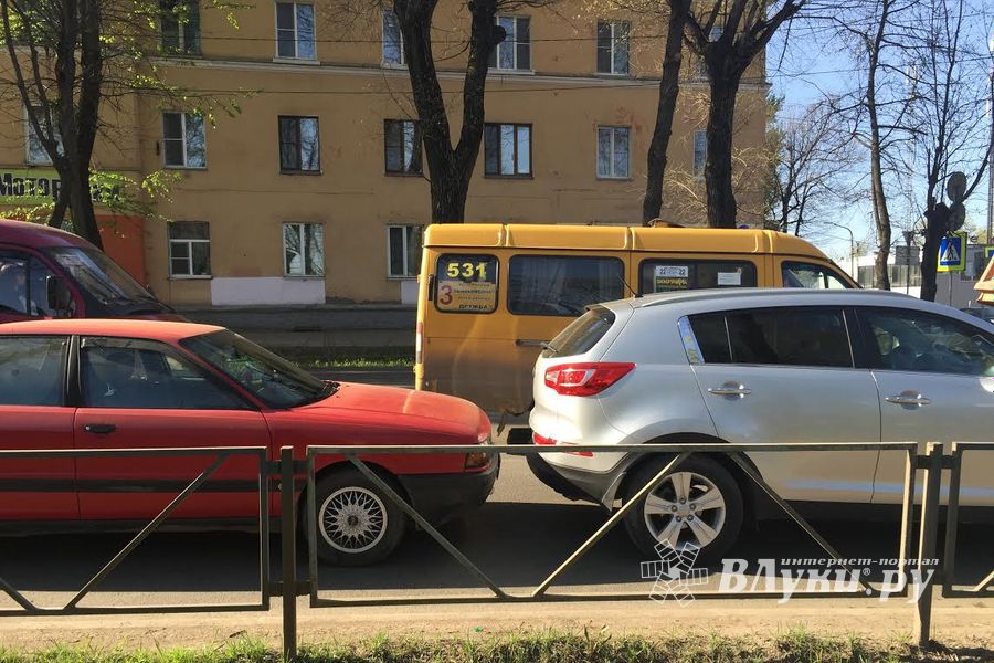 ДТП на проспекте Гагарина — пробка (ФОТО)