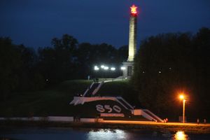 В Великих Луках прогремел праздничный салют в честь Дня Победы (ФОТО)