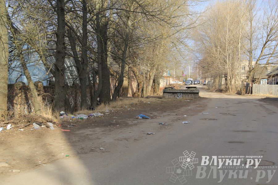 Город в ожидании субботника