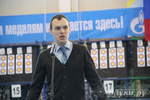В Великих Луках состоялось открытие Чемпионата России по стрельбе из блочного и классического лука (фото)