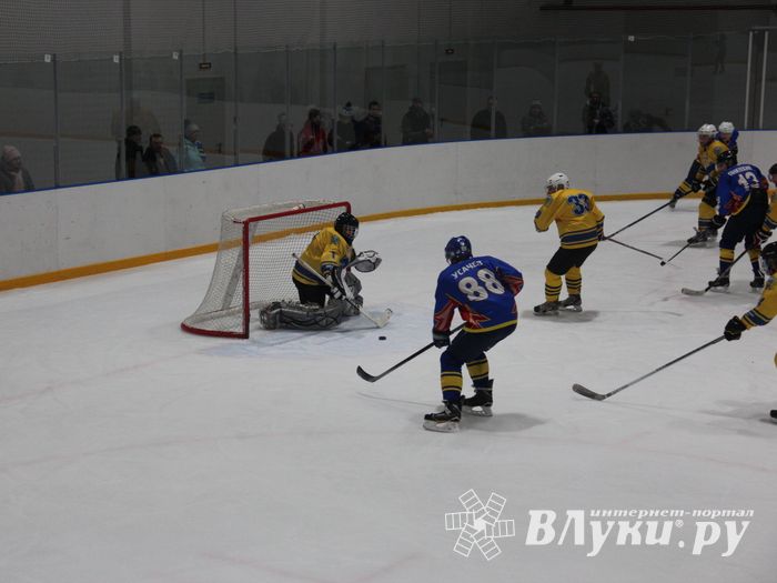 Великолучане одержали победу над псковским «Беркутом» (ФОТО)