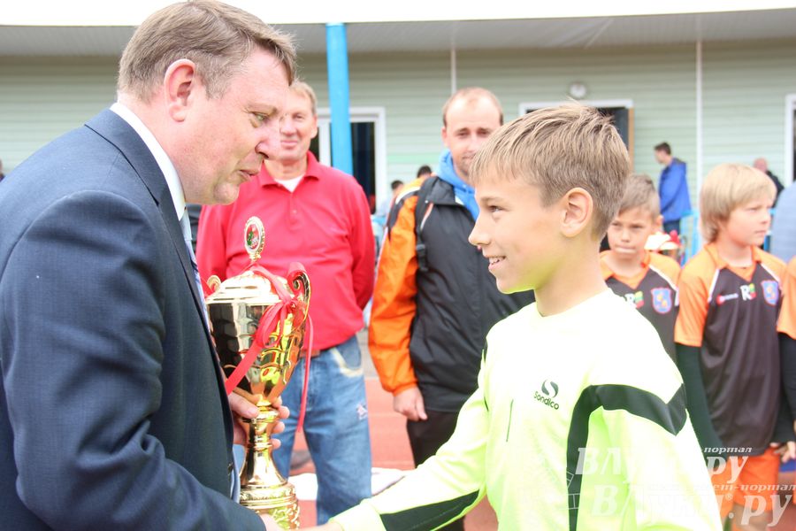 Финальные игры футбольного фестиваля «Локобол-РЖД-2014»