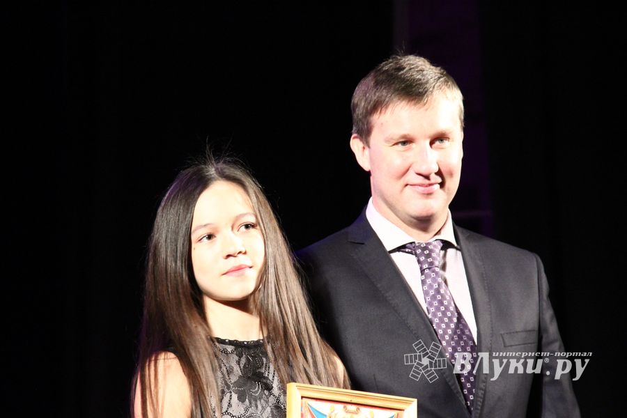 В Великих Луках наградили лучших спортсменов