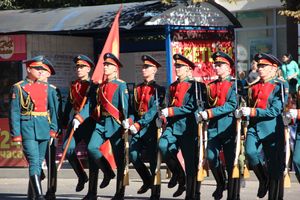 Военный парад в Великих Луках, часть II (ФОТО)
