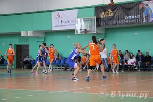 игра за 1 место, девушки: НГУ (Санкт-Петербург) — ВЛГАФК (В. Луки)