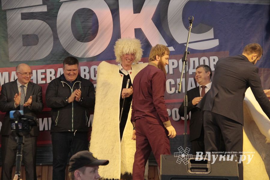 Матчевая встреча по боксу Великие Луки —Псков — Грозный (ФОТО)