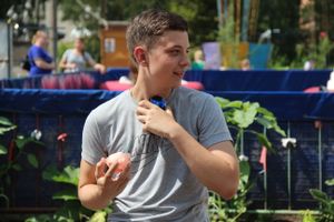 В городском парке Великих Лук прошёл День мороженого