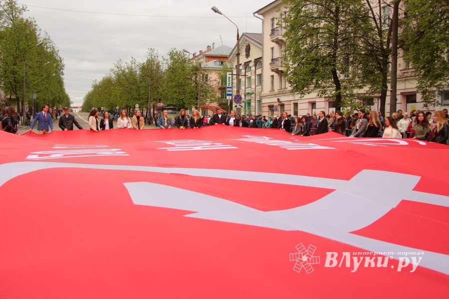 В Великих Луках отмечают День Победы (ФОТО)