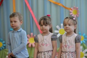 Малыши сада №1 поздравили мам и бабушек с 8 марта