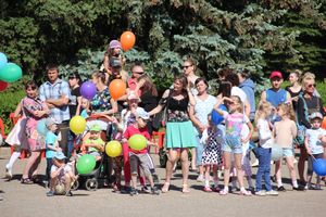 День защиты детей отметили в Великих Луках (ФОТО)