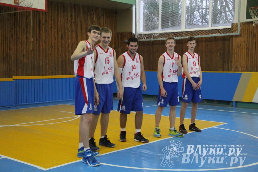 Великолучанки заняли первое место в дивизиональной игре «КЭС-Баскет» (фото)