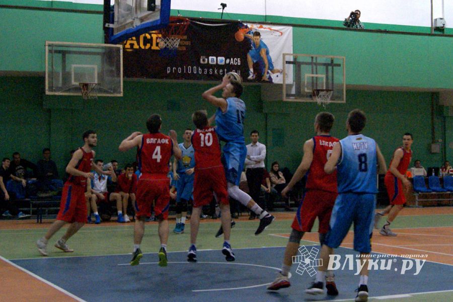 В Великих Луках прошли студенческие игры АСБ