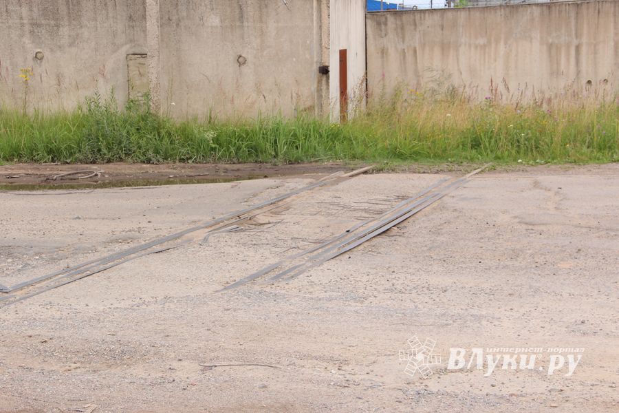 Пока не закрыли, стоит отремонтировать (ФОТО)