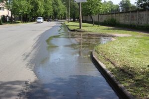 Проспект Гагарина затапливает (ФОТО)