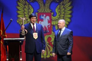 Николай Козловский вступил в должность главы города Великие Луки (ФОТО)