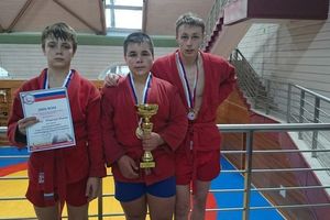 Сборная команда Псковской области завоевала Кубок Санкт-Петербурга по самбо (фото)