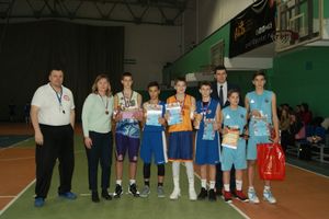 Великолучане завоевали бронзу на Международном турнире по баскетболу (ФОТО)