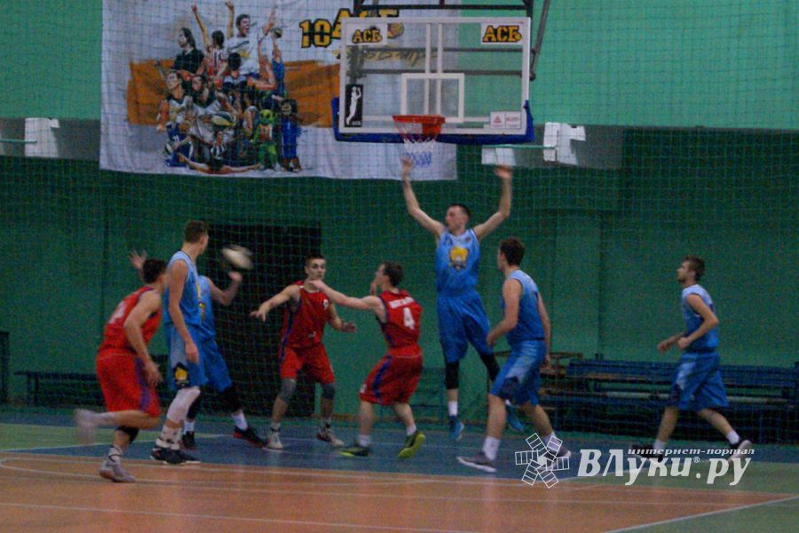 В Великих Луках прошли студенческие игры АСБ