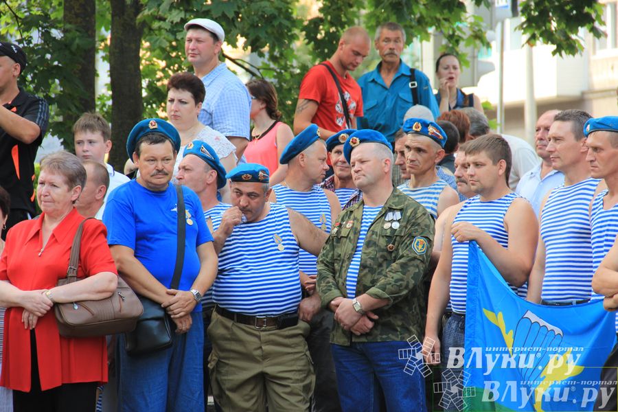 День ВДВ в Великих Луках