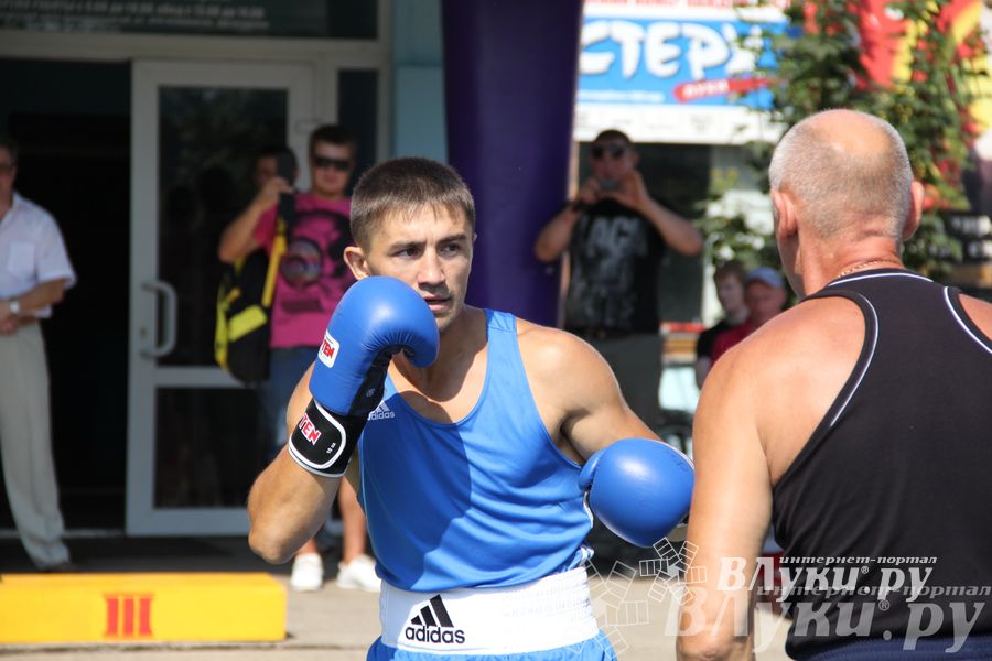 В Великих Луках отметили День физкультурника