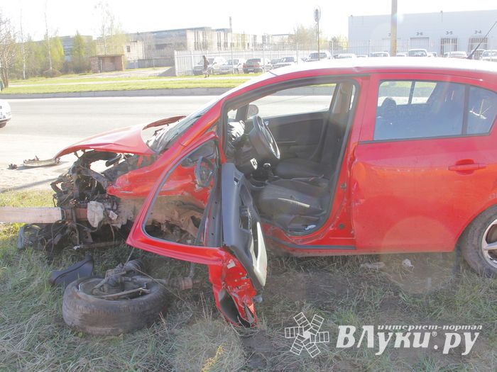 ДТП с пострадавшими в Великих Луках (ФОТО)