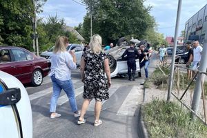 Серьёзное ДТП на перекрёстке Великих Лук (ФОТО)