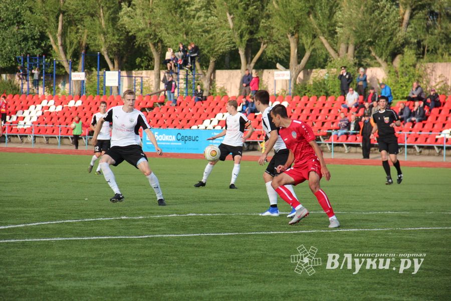 «Луки-Энергия» сыграла вничью в матче 4-го тура (ФОТО)