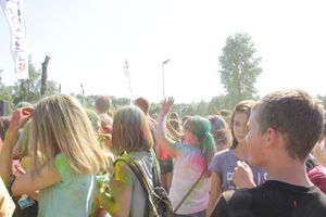 Яркие эмоции «ColorFest» в Великих Луках (ФОТО)