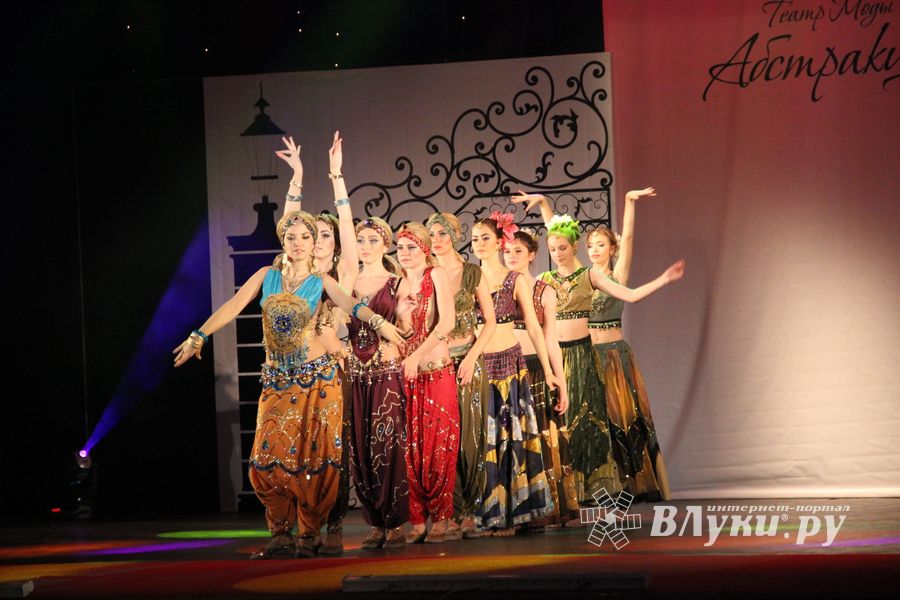 15 ноября театр моды "Абстракция" отметил 15-ти летний юбилей