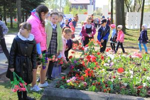 Дети Великих Лук — детям Войны (ФОТО)