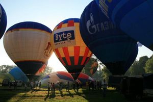 Открытие XVII Международной встречи воздухоплавателей в Великих Луках. Фото ФВС