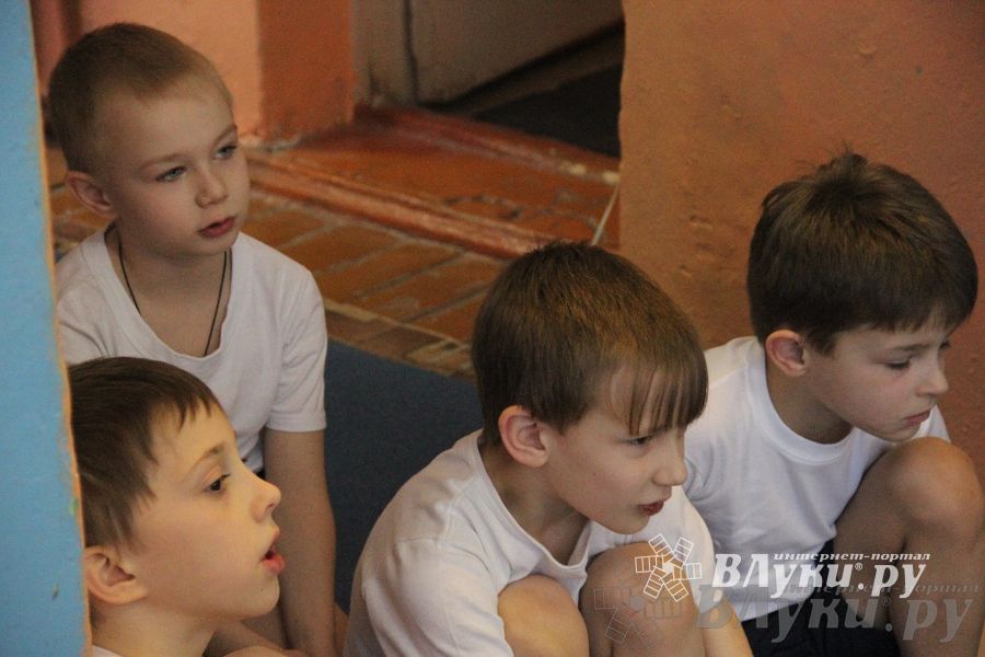 Соревнования по гимнастике посвятили освобождению Великих Лук