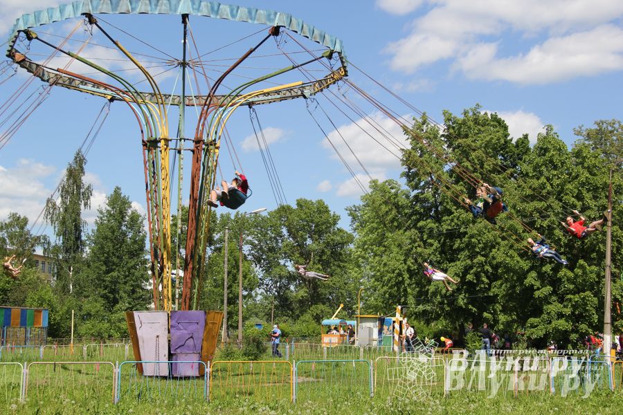 День защиты детей отпраздновали В Великих Луках (фото)