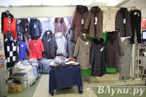 Универсальная выставка проходит в Великих Луках (фото)