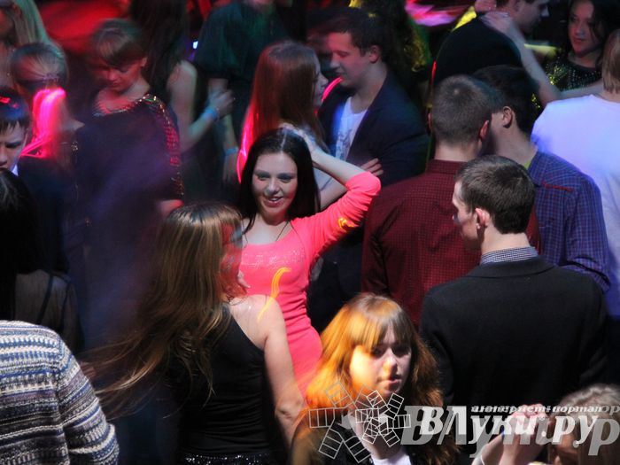 Радиостанция «Европа Плюс Великие Луки» отметила свой 12-й День рождения.