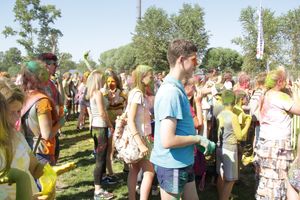 Яркие эмоции «ColorFest» в Великих Луках (ФОТО)