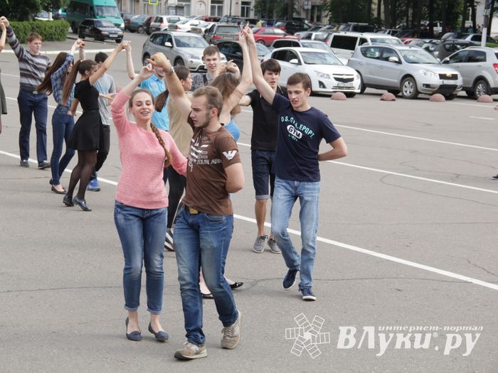 Репетиция вальса