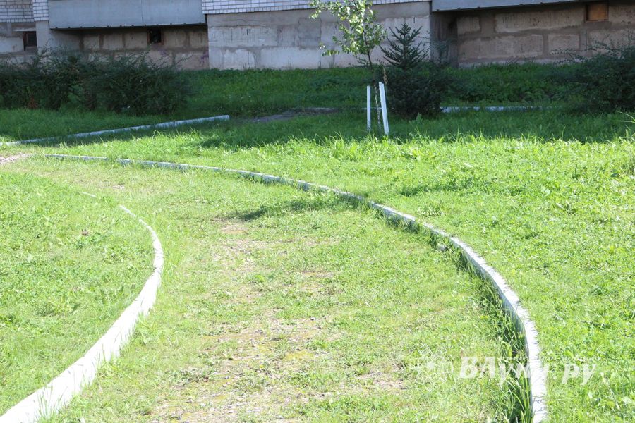 В сквере на Вокзальной обновилась детская площадка (ФОТО)