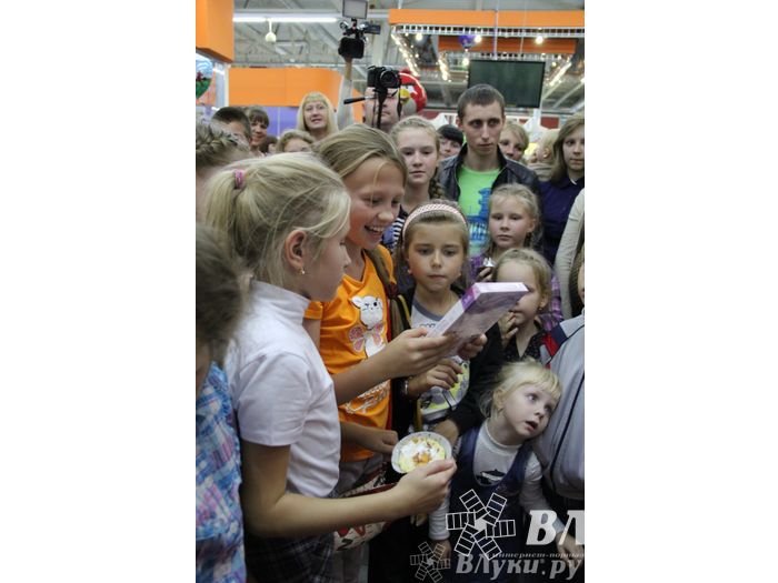 Торговый центр «Апельсин» отметил День рождения