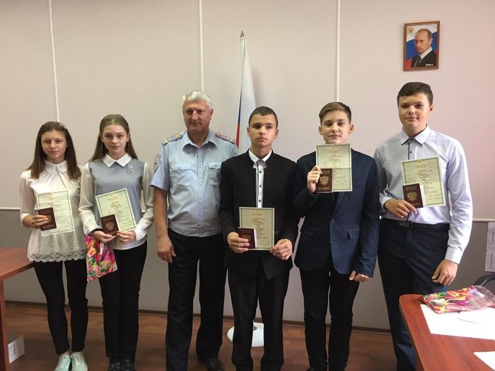 Юным великолучанам пришлось побывать в ОМВД (ФОТО)