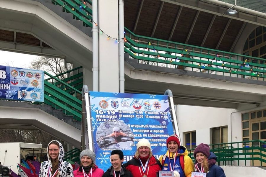 Великолучанка привезла золото с Чемпионата Белоруссии по зимнему спортивному плаванию (ФОТО)