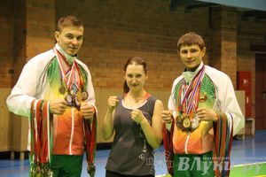 В Великих Луках прошел мастер-класс по кикбоксингу (фото)