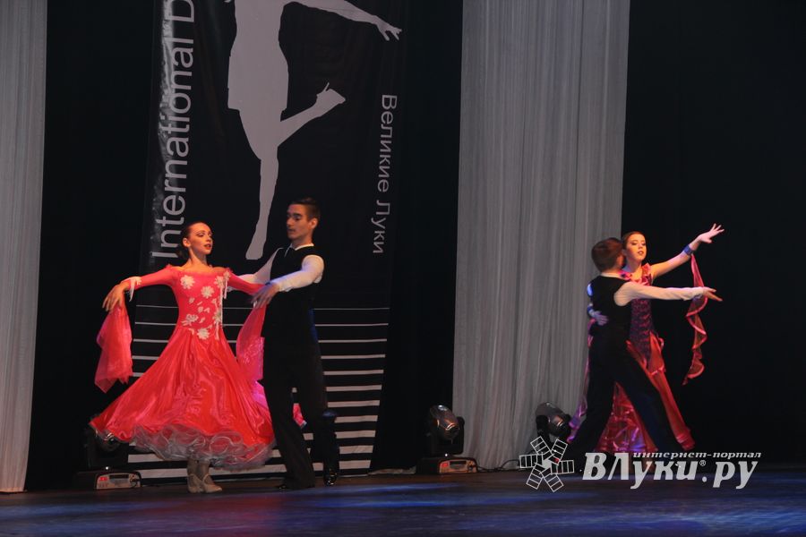 В Великих Луках прошел Фестиваль танца (ФОТО)